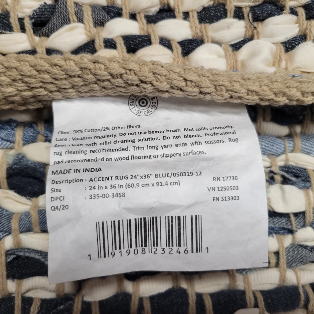 Brand New Levi's x Target Limited Edition 2' x 3' Denim Scrap Rug - Picture 5 of 6